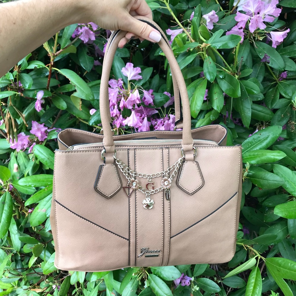 Beautiful Guess Handbag